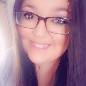 Meet your Posher, Brandi